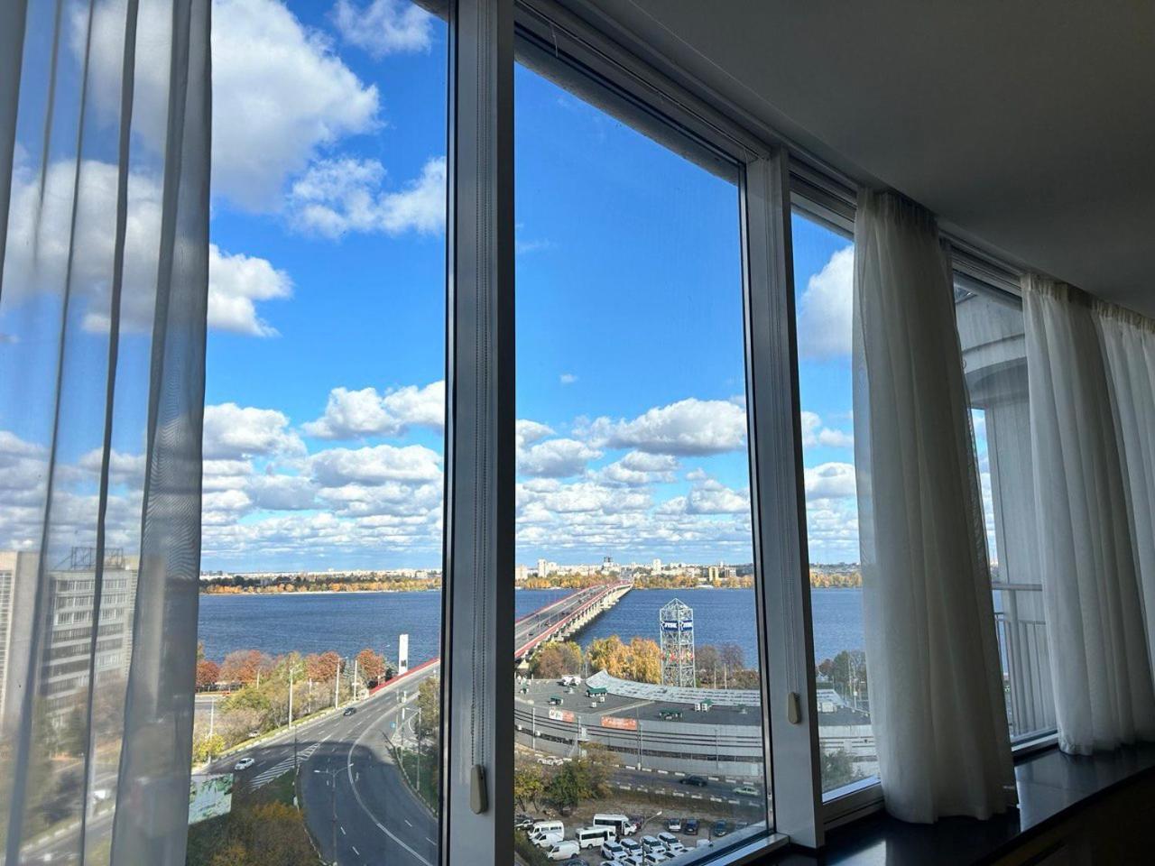 דנייפרופטרובסק Doba In Ua Most-Sity Apartments מראה חיצוני תמונה